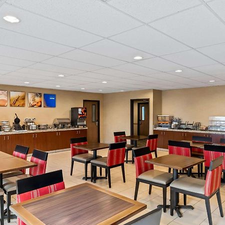 Comfort Inn & Suites Hermiston Buitenkant foto