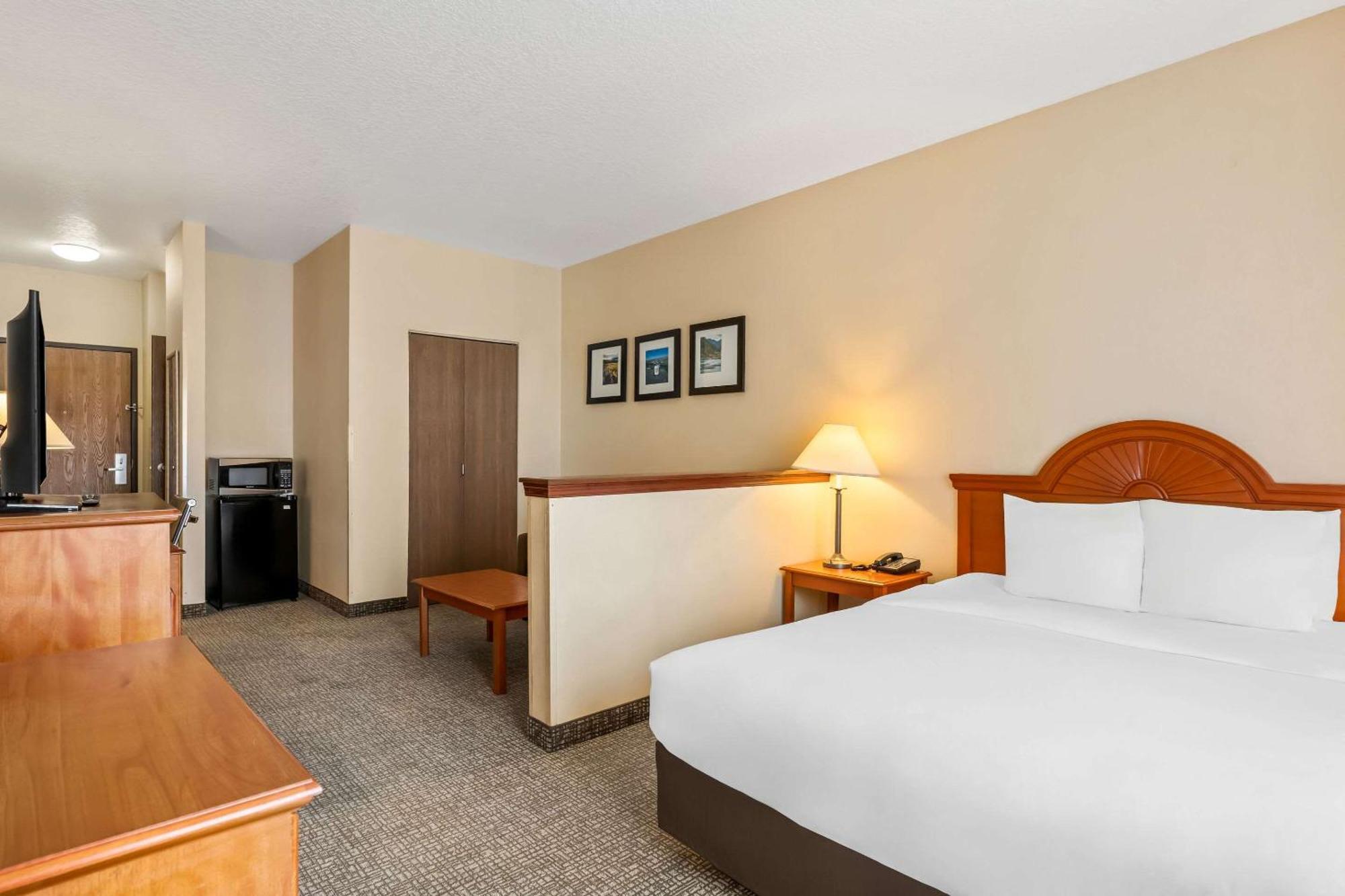 Comfort Inn & Suites Hermiston Buitenkant foto
