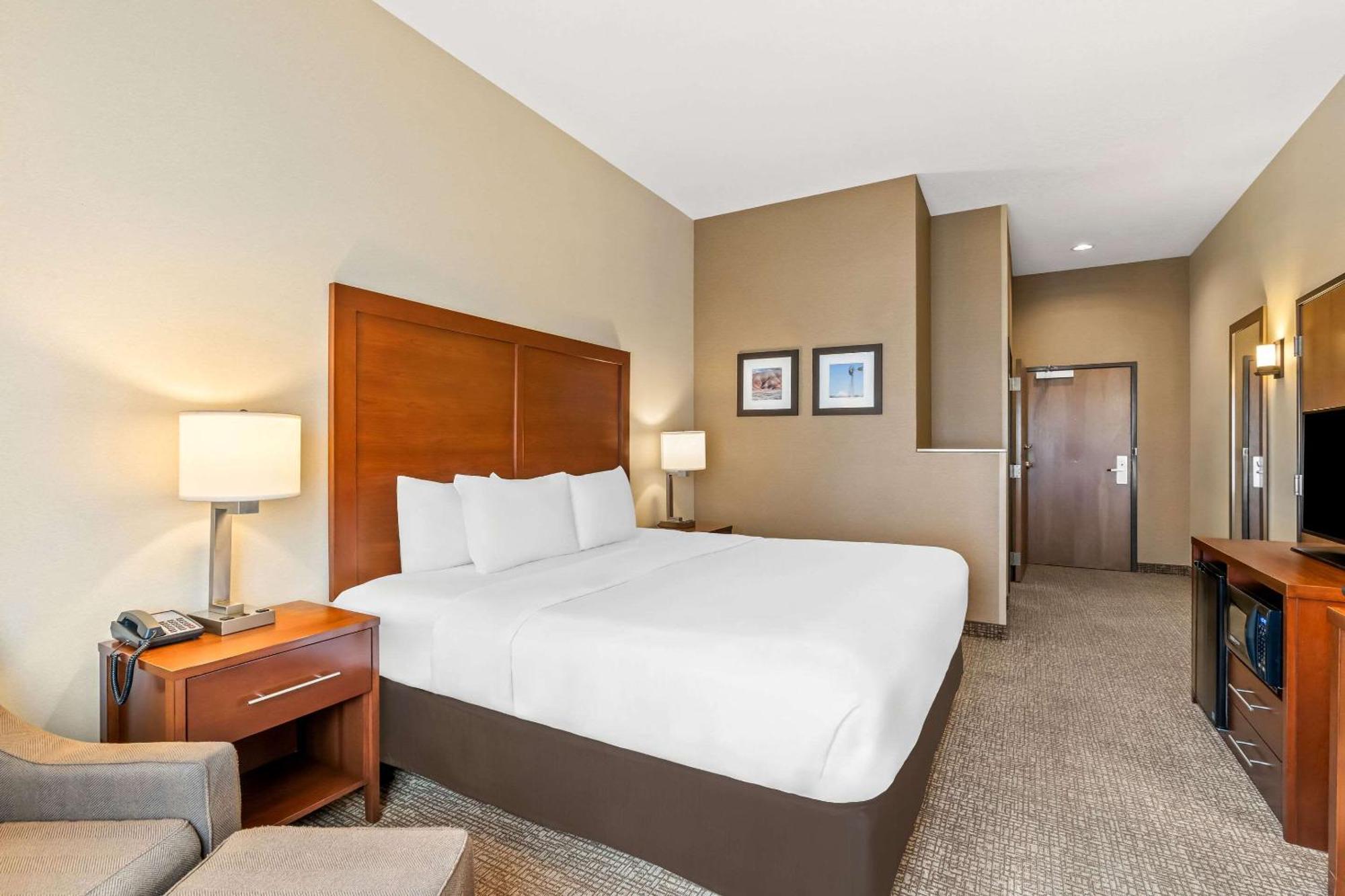 Comfort Inn & Suites Hermiston Buitenkant foto