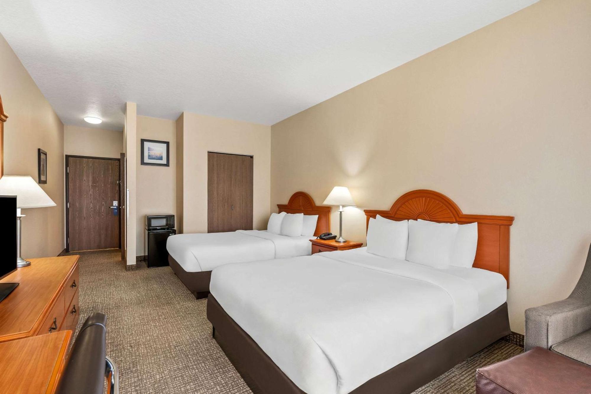 Comfort Inn & Suites Hermiston Buitenkant foto