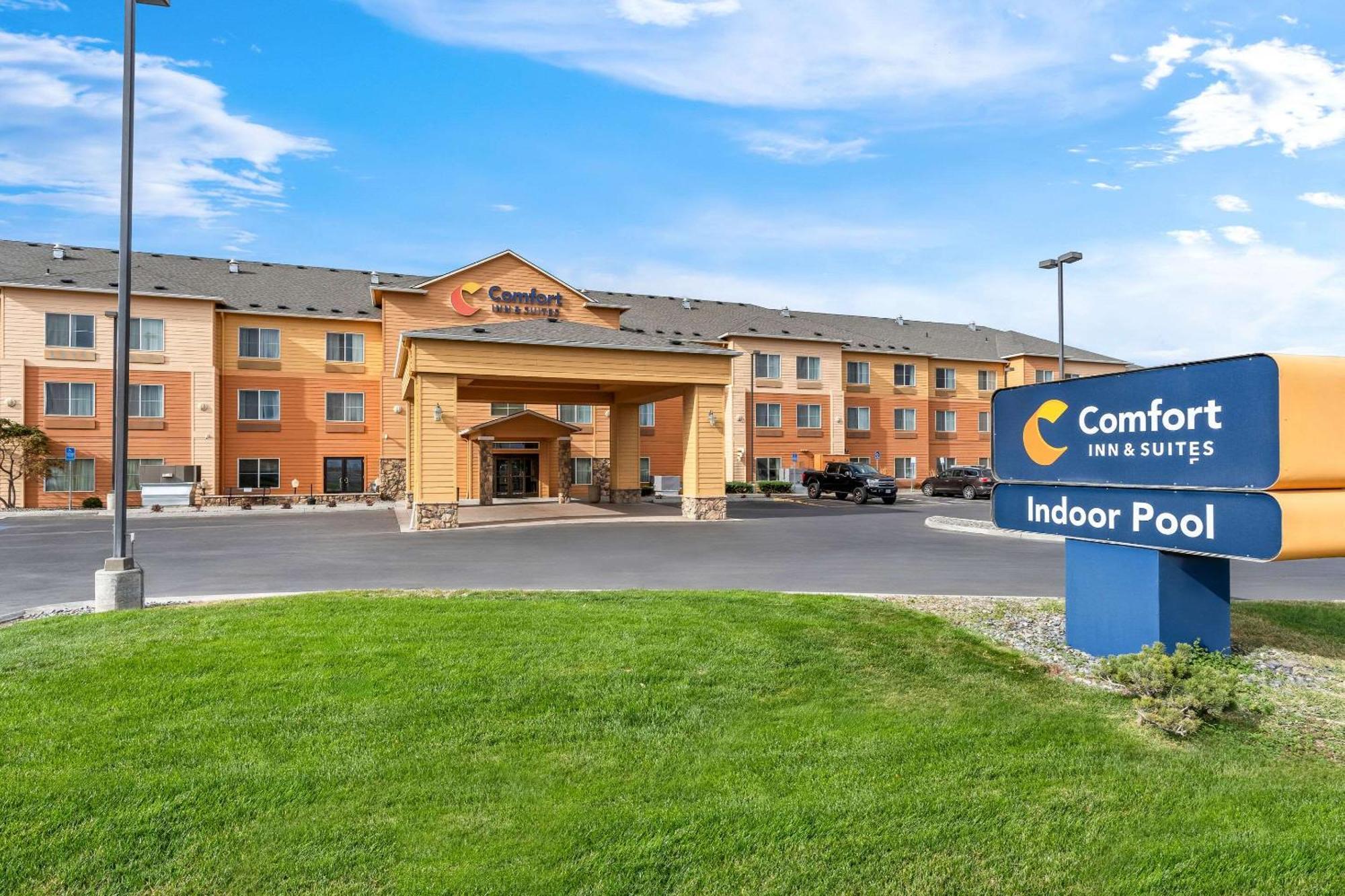 Comfort Inn & Suites Hermiston Buitenkant foto
